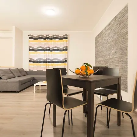 La Casa Di Alba Apartment